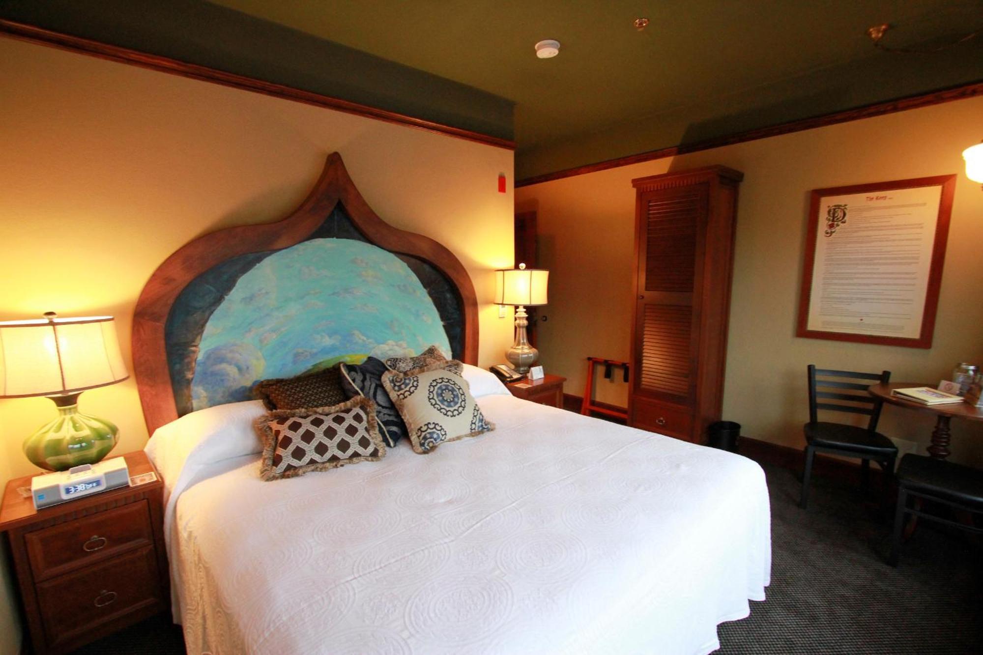 Mcmenamins Kennedy School Hotel Portland Bagian luar foto