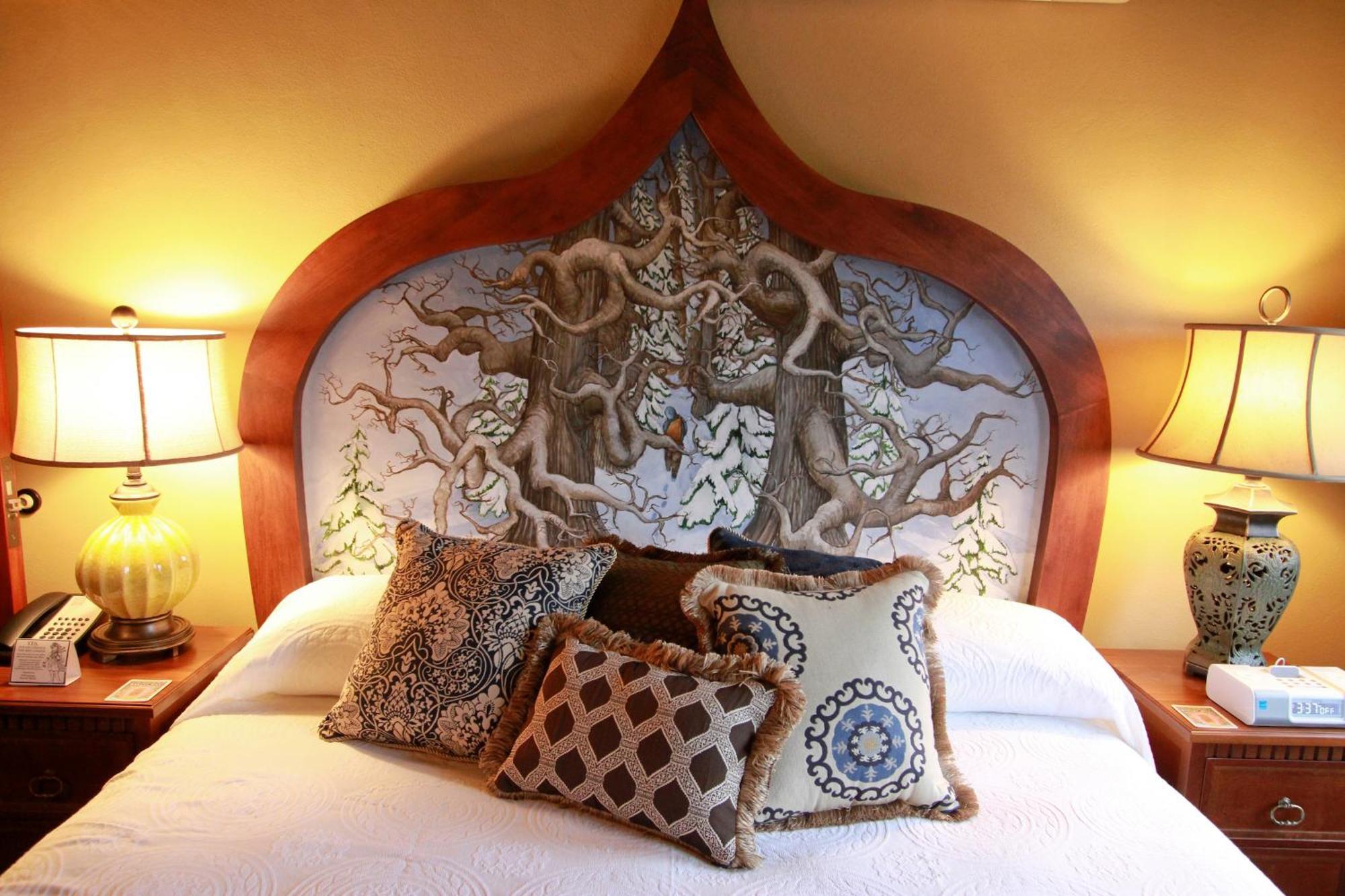 Mcmenamins Kennedy School Hotel Portland Bagian luar foto