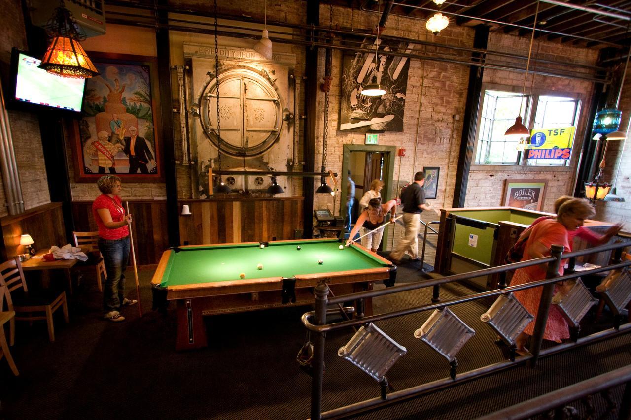 Mcmenamins Kennedy School Hotel Portland Bagian luar foto