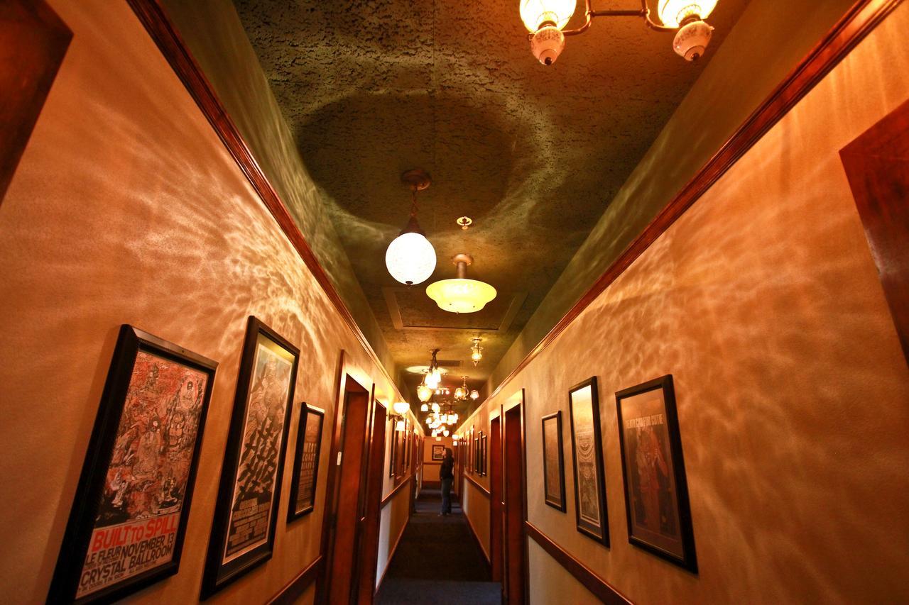 Mcmenamins Kennedy School Hotel Portland Bagian luar foto